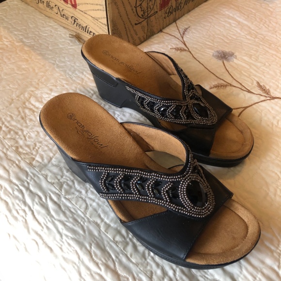 Shoes - Picture 3 of 3